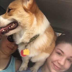 Meet your Posher, Robyn